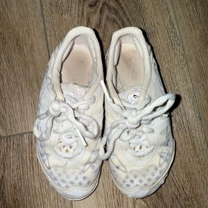 Nfinity Vengeance cheer shoes